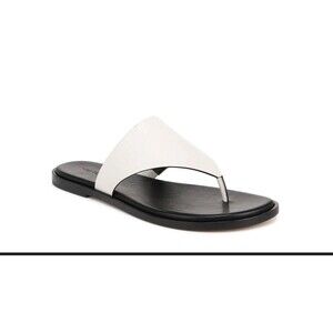 Vince Ellis Thong Sandal Slide Leather‎ in White Size 9- New with defect